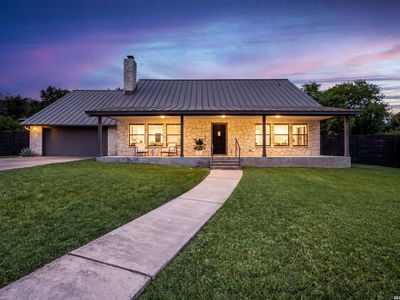 1300 Warbler Dr, Kerrville, TX, 78028