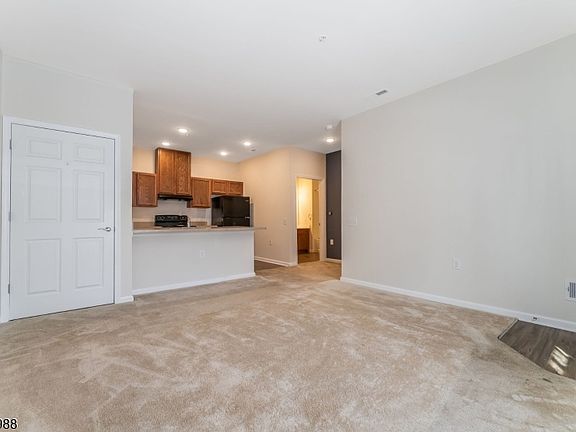 4th image of 101 Altra Road