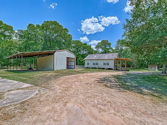 2nd image of 6341 Whispering Oaks Cir