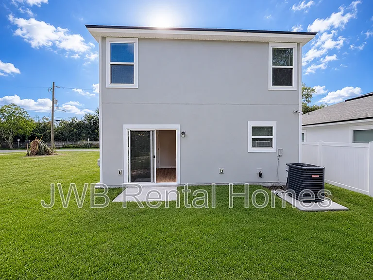 4296 Gilbert St — Photo 13