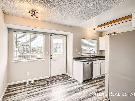 4th image of 6948 Fountain Ridge Cir