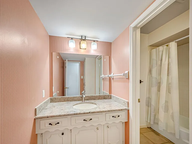 10732 Briar Forest Dr #37 — Photo 21