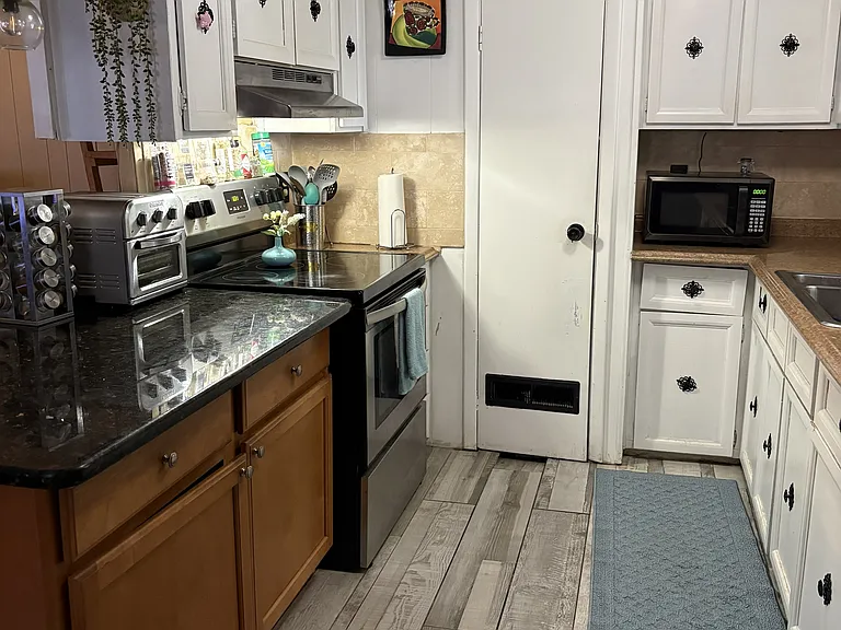 15447 Lakeshore Villa St — Photo 5