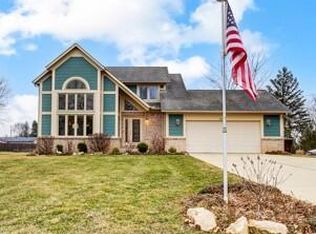 2035 Yuma Dr, London, OH 43140