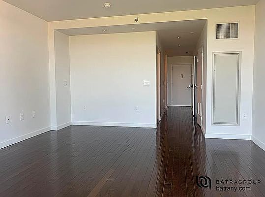 2nd image of 1215 Broadway APT 311