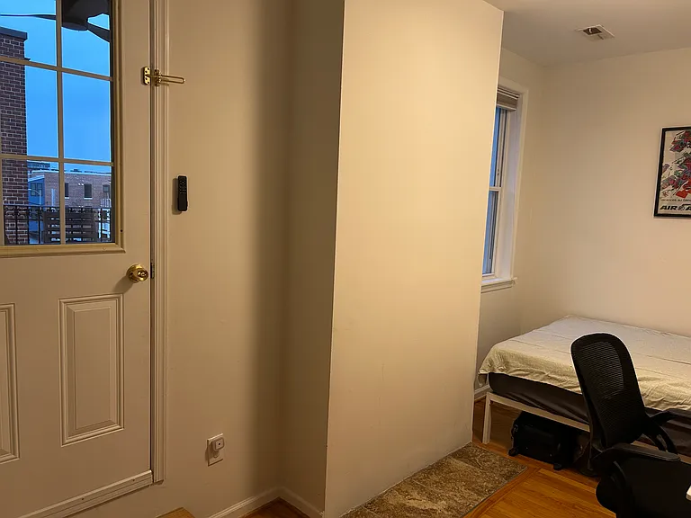 Bedroom 4 (2nd Floor)