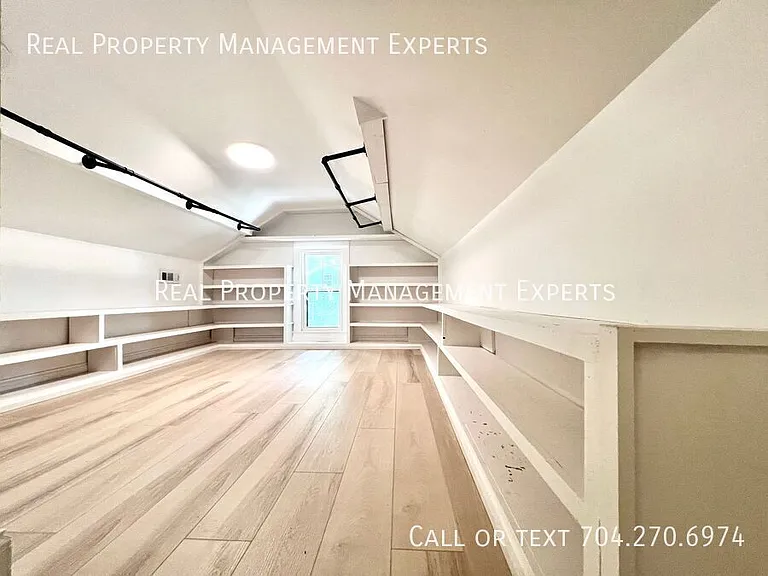 2710 Kendrick Ave — Photo 14