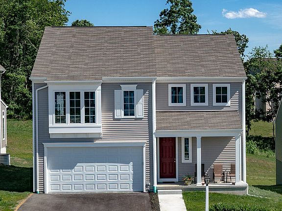 2nd image of 1742 Bradley Dr