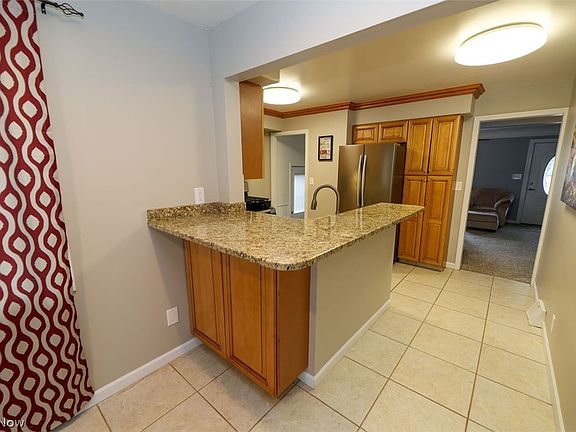 5th image of 30113 Mildred Dr