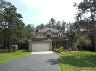 1480 Black Hills South Dr, Kent City, MI