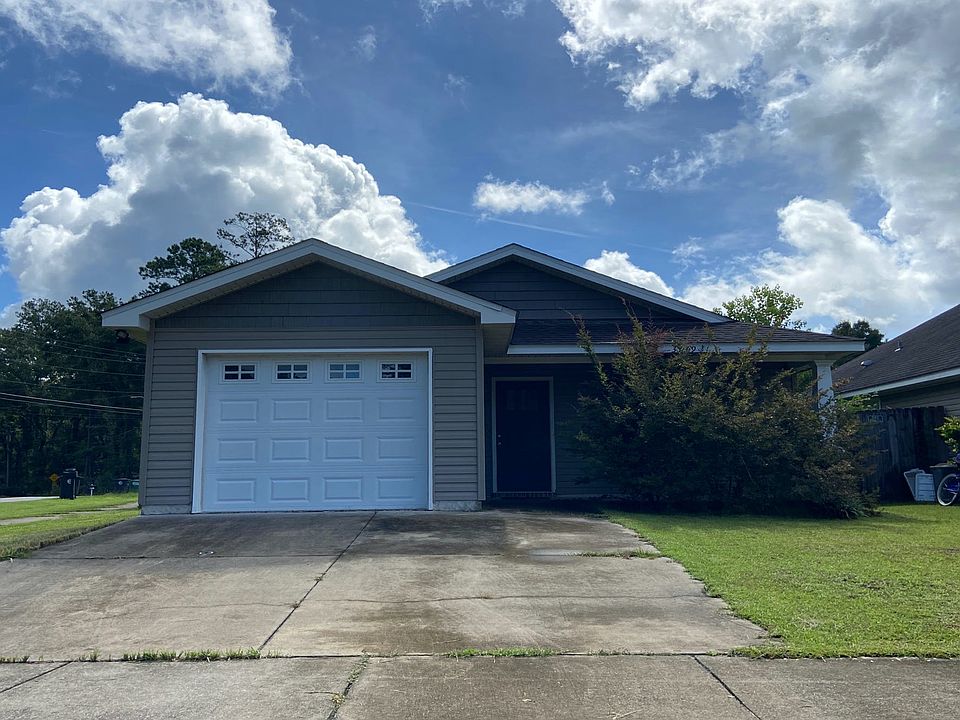 1st image of 3749 Deshazier Ln