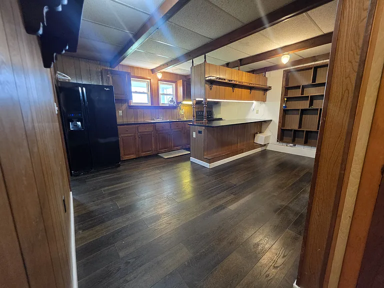 6320 Findley Rd — Photo 3