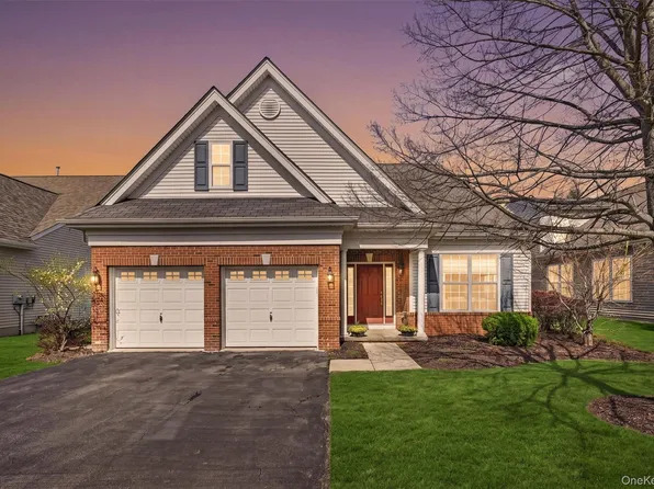 19 Sunflower Street, Middletown, NY 10940