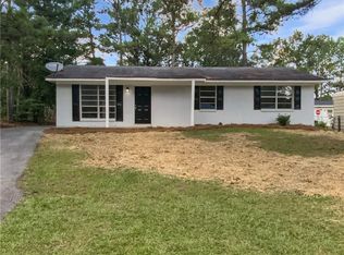 9129 Bent Pine Ct NE, Covington, GA 30014