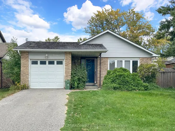 14 Pilkington Cres N, Whitby, ON L1N 6E9