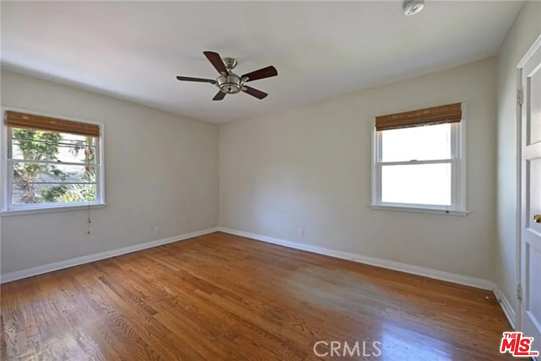6 bed, 3.0 bath, 2000 sqft, $5,947 — Photo 4