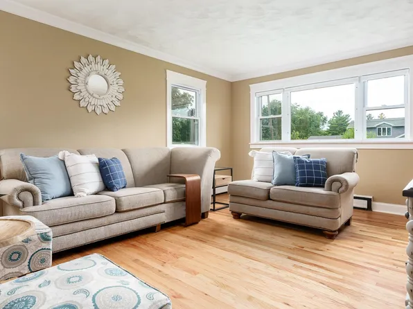 4444 N John Paul Rd, Milton, WI 53563