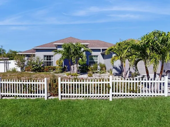 2398 SE Rich Street, Port St Lucie, FL 34984