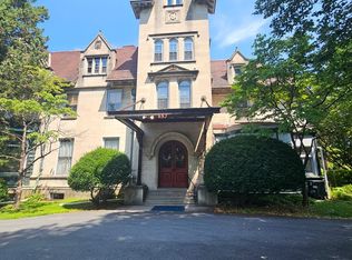 557 W 3rd St APT K, Bethlehem, PA 18015