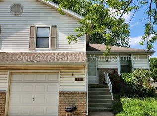 1130 W Sheridan St, Olathe, KS 66061