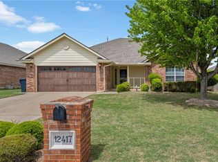 12417 NW 4th St, Yukon, OK 73099
