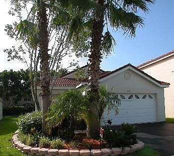 1st image of 838 San Remo Dr