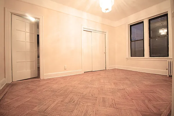 Rented by Bold New York | media 23