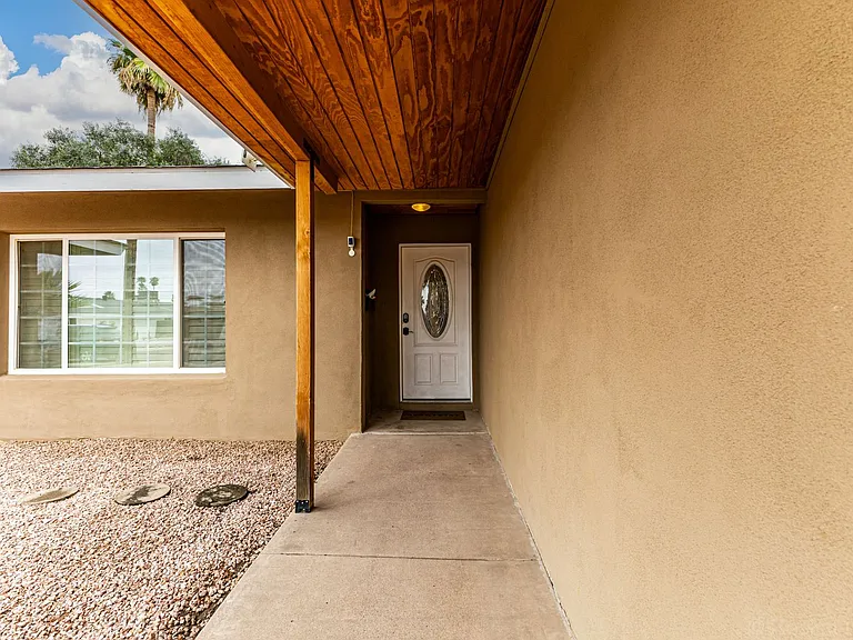 8719 E Osborn Rd — Photo 22