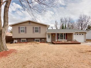 4 Cricklewood Ln, Saint Peters, MO 63376
