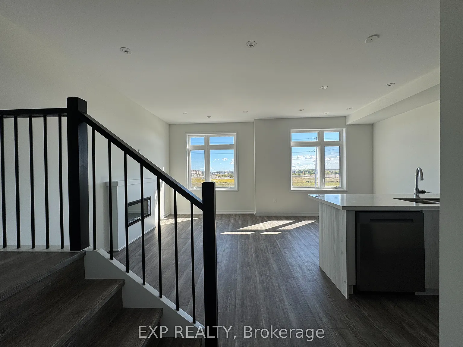 4 bed, $3,500 — Photo 4