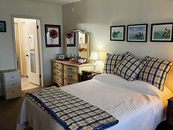 5th image of 315 Park Lake Blvd APT 411