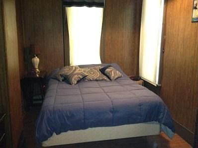 4th image of 1055 Mary Ann Ln