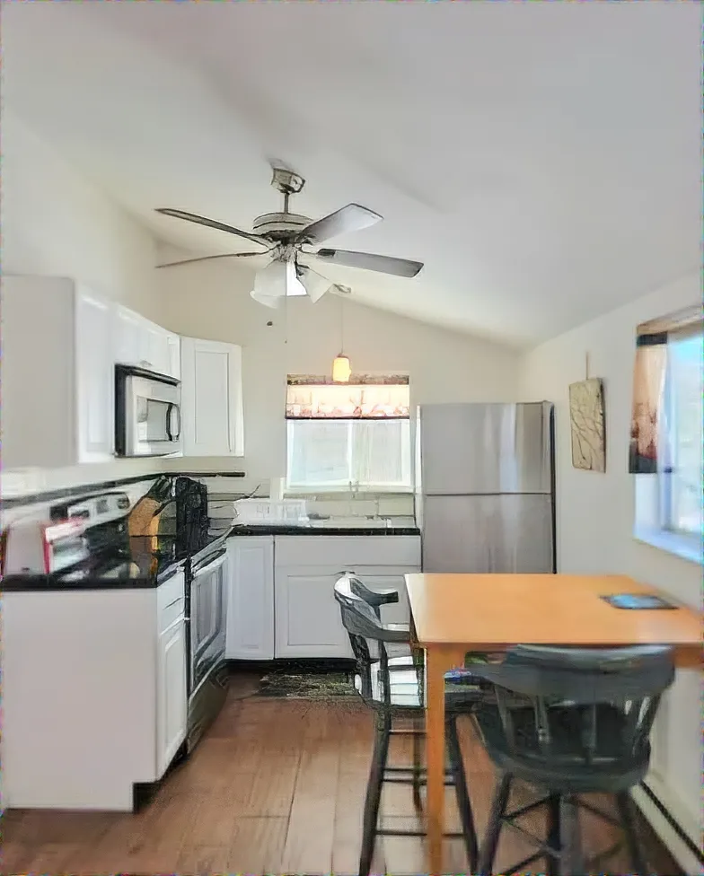 1 bed, 800 sqft, $1,350 — Photo 2