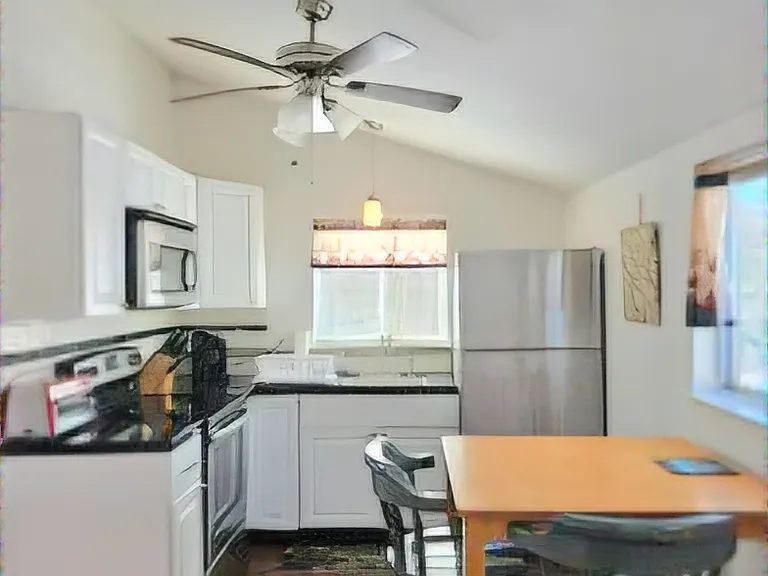 44 Summit Ave #1 — Photo 2