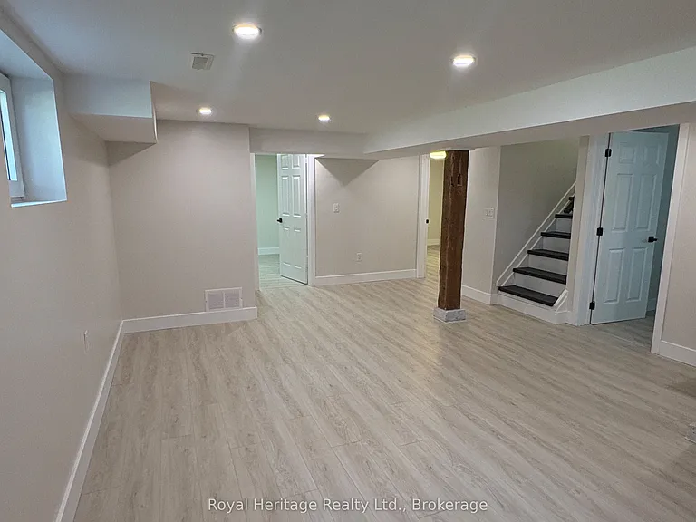 499 Braidwood Ave #BASEMENT — Photo 6