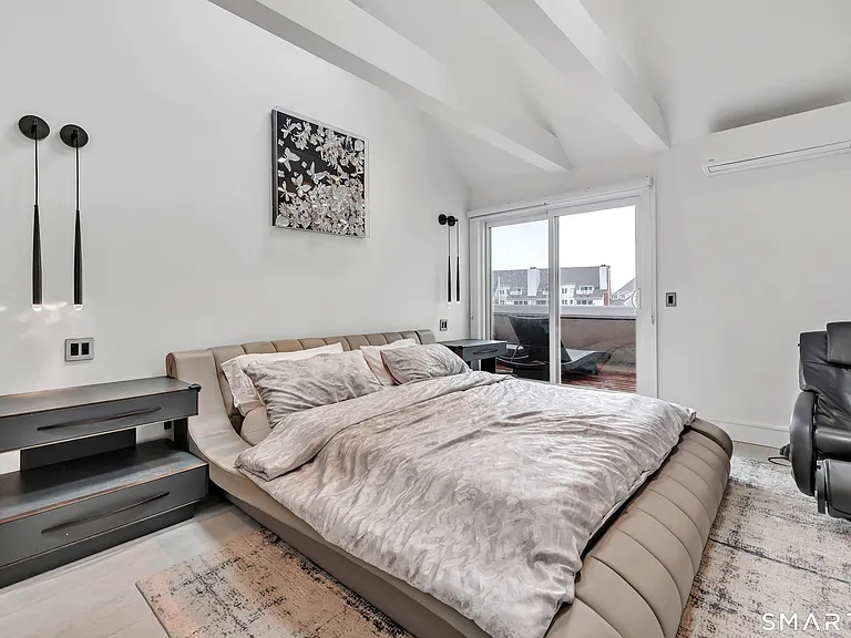 73 Harbor Dr #412 — Photo 22