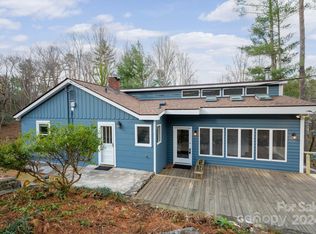 11 Spring Cove Rd, Asheville, NC 28804