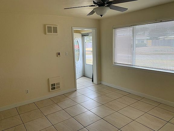 2nd image of 42 Beechwood Dr