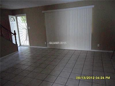 2nd image of 205 Greenbriar Townhouse Way #205