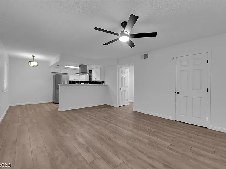 3432 Aristos Ave #B — Photo 7