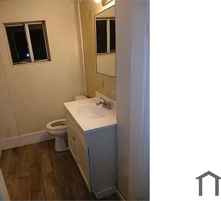 3529 Robson St — Photo 2