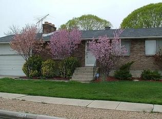 4046 Burningham Dr, West Valley City, UT 84119