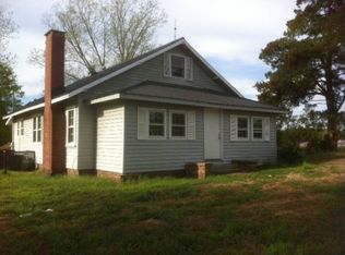 2824 Slocomb Rd, Linden, NC 28356