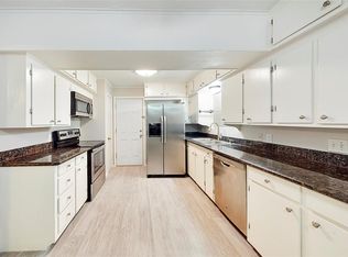 4718 Redstart St, Houston, TX 77035