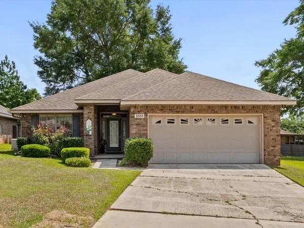 2551 Bluebeard Ln E, Mobile, AL 36695