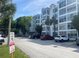 17620 Atlantic Blvd #217, Sunny Isles Beach, FL 33160
