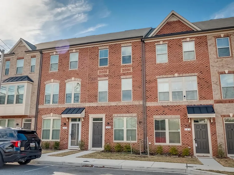 164 Oldham St