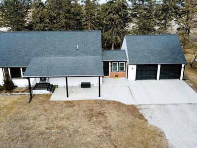 5460 11th Ave, Dysart, IA, 52224