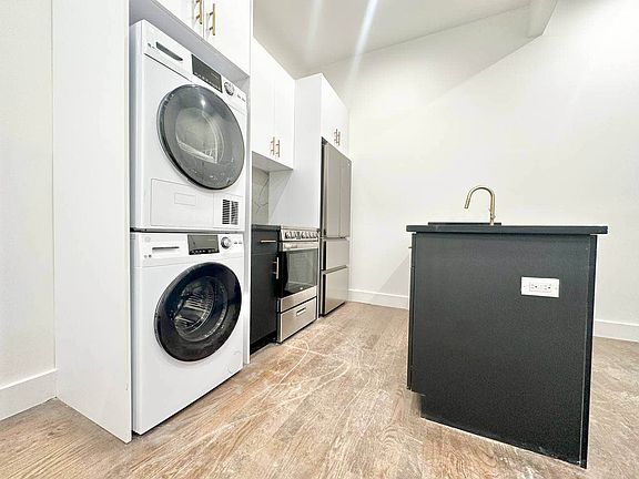 4th image of 333 S 5th St #3A