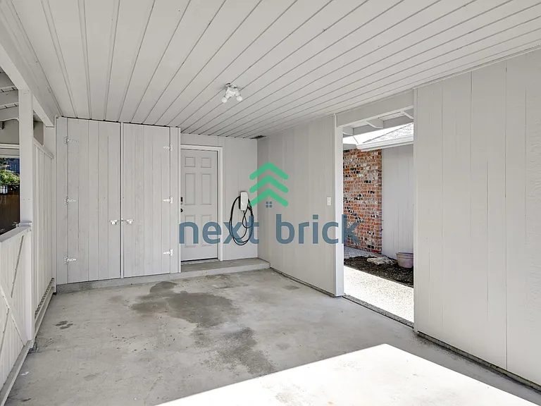 100 108th Ave SE #BELLEVUE 100 — Photo 26